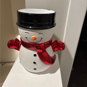 Bath and bodywork’s snowman candle holder